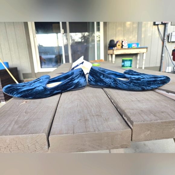 Birdies The Heron loafers, size 7.5 (US), velvet sapphire - Picture 8 of 11